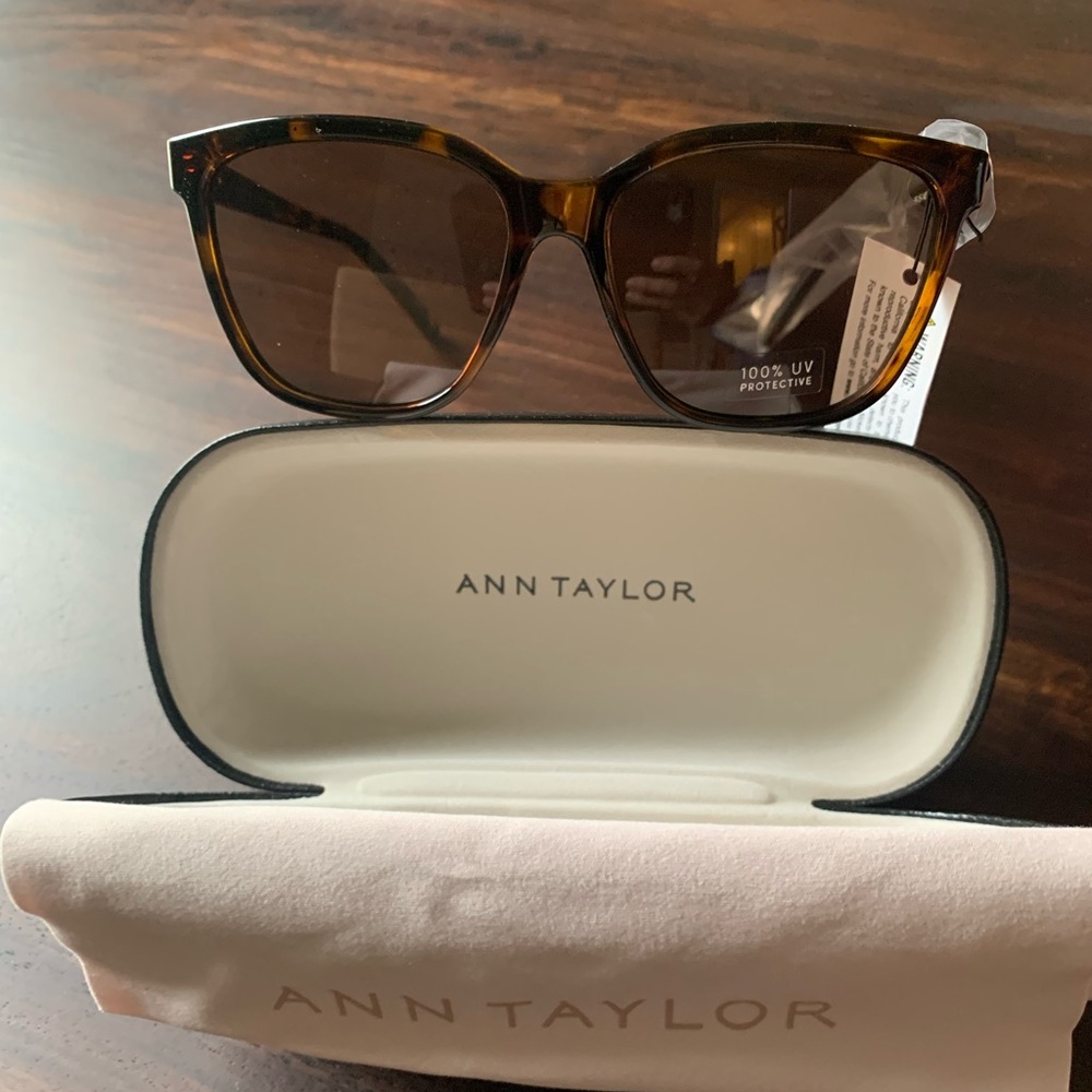 Ann Taylor Brown Tortoise Shell Slim Frame Sunglasses w/Case + Clean Cloth